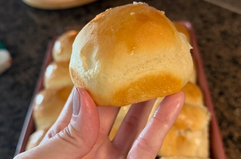 One Hour Dinner Rolls