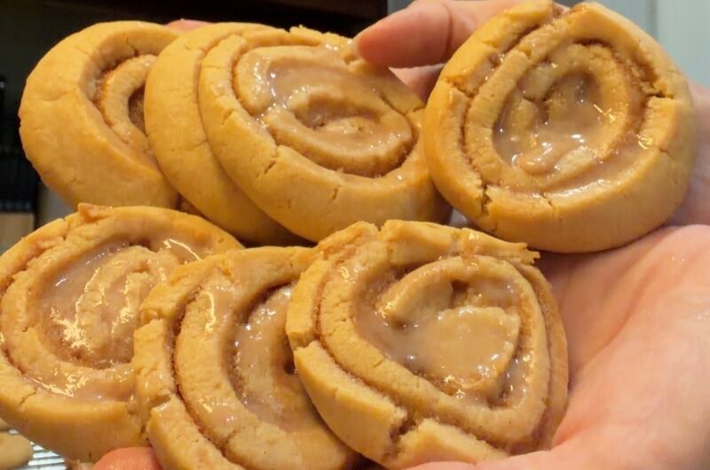 Cinnamon Roll Cookies